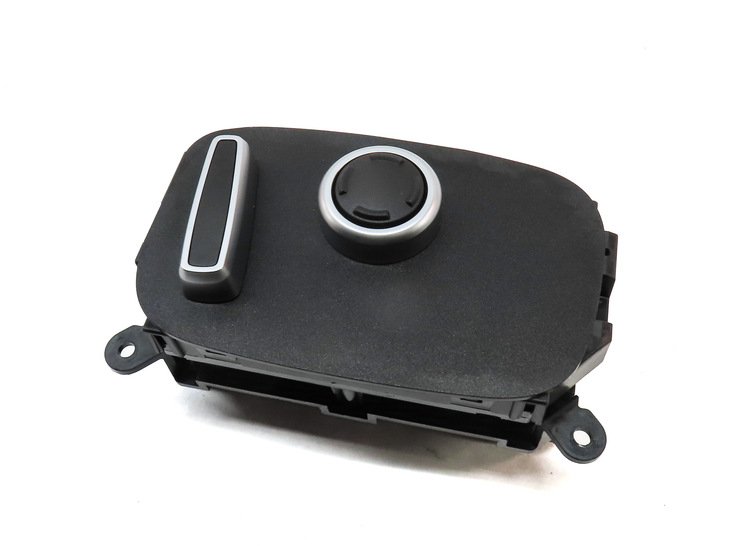 2016 LAND RANGE ROVER (L405) REAR RIGHT SEAT POSITION LUMBAR ADJUST SWITCH — exact item pictured